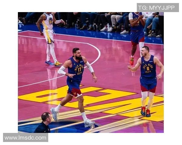 2019年NBA季后赛掘金与勇士的激烈对决回顾与分析